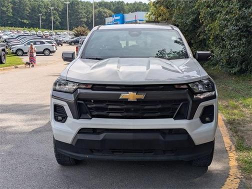 2023 Chevrolet Colorado LT