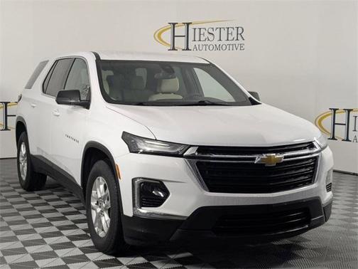 2023 Chevrolet Traverse LS