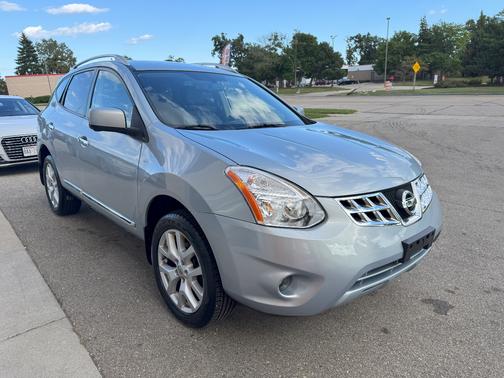 2013 Nissan Rogue SV w/SL Pkg
