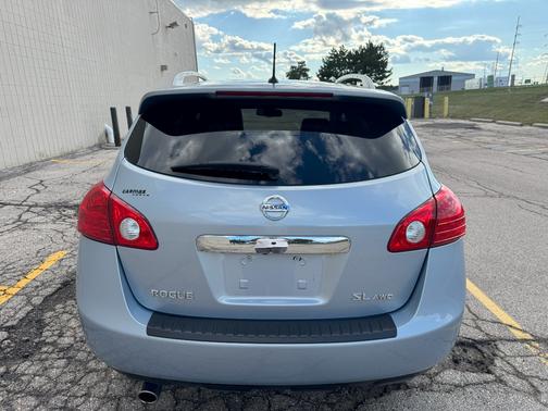 2013 Nissan Rogue SV w/SL Pkg