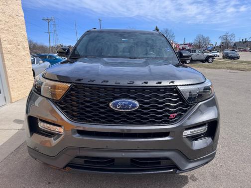 Grey 2020 Ford Explorer ST