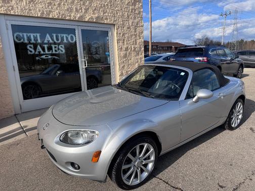 Silver 2007 Mazda MX-5 Miata Sport