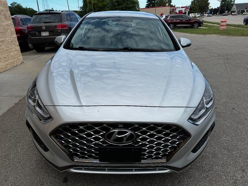 2019 Hyundai SONATA SEL