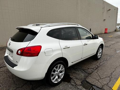2011 Nissan Rogue SL