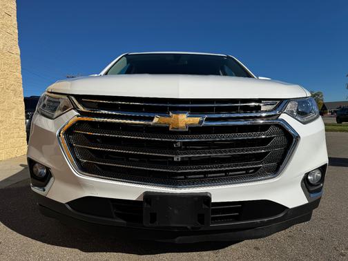 2018 Chevrolet Traverse LT Cloth