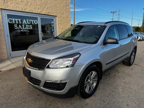 2017 Chevrolet Traverse LS