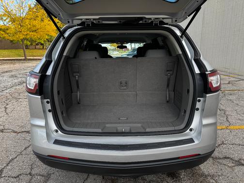 2017 Chevrolet Traverse LS
