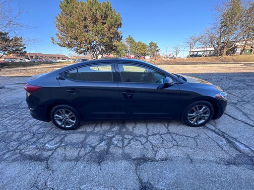 2018 Hyundai ELANTRA Value Edition