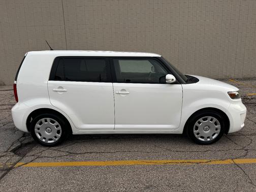 2008 Scion xB Base