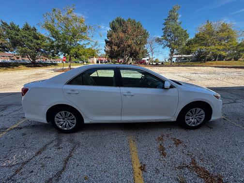 2013 Toyota Camry LE