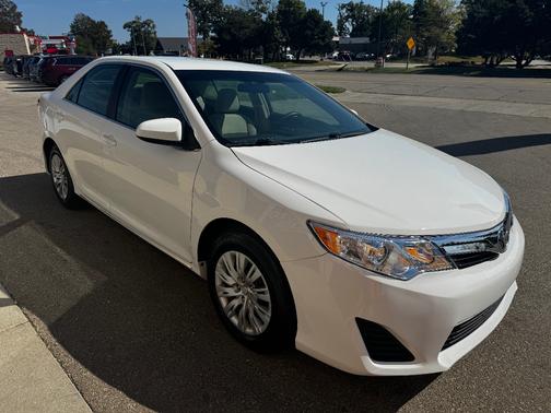 2013 Toyota Camry LE