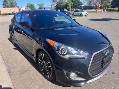 Black 2016 Hyundai Veloster Turbo