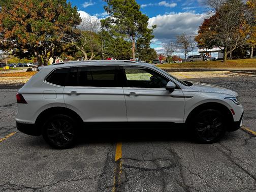 2023 Volkswagen Tiguan 2.0T SE