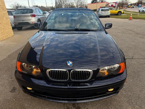 2001 BMW 325 Ci