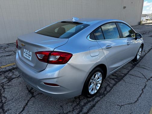 2019 Chevrolet Cruze LT
