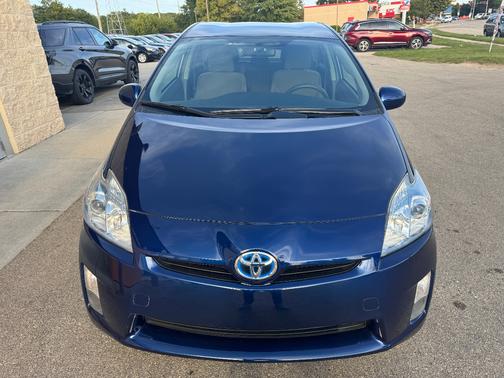 2011 Toyota Prius III
