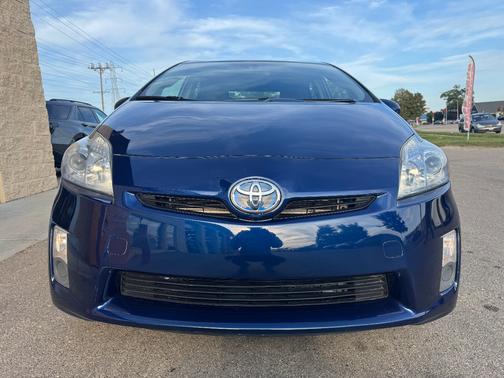 2011 Toyota Prius III