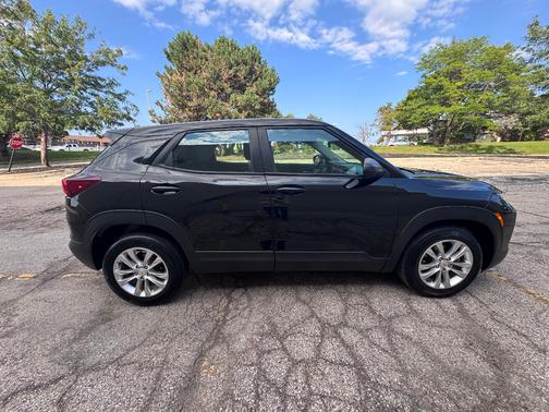 Black 2021 Chevrolet Trailblazer LS