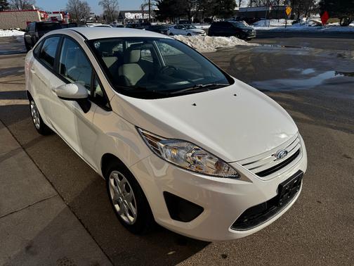 2013 Ford Fiesta S