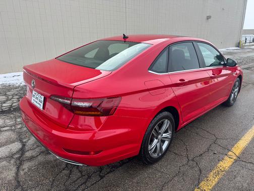 2019 Volkswagen Jetta 1.4T R-Line