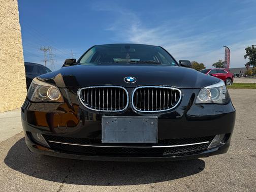 2009 BMW 528 xi