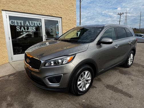 2016 Kia Sorento LX