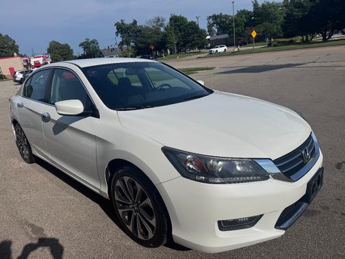 White 2015 Honda Accord Sport