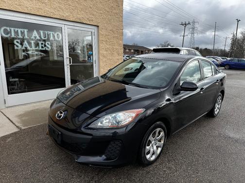 2013 Mazda Mazda3 i Sport