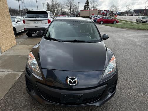 2013 Mazda Mazda3 i Sport