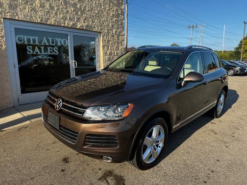 2013 Volkswagen Touareg TDI Lux