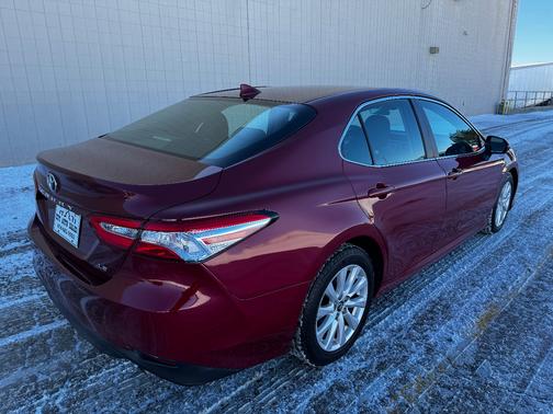 2019 Toyota Camry LE