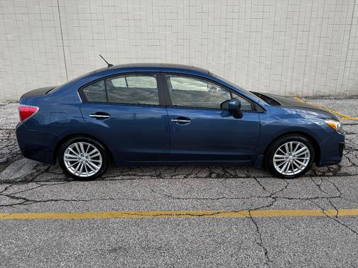 2012 Subaru Impreza 2.0i Limited