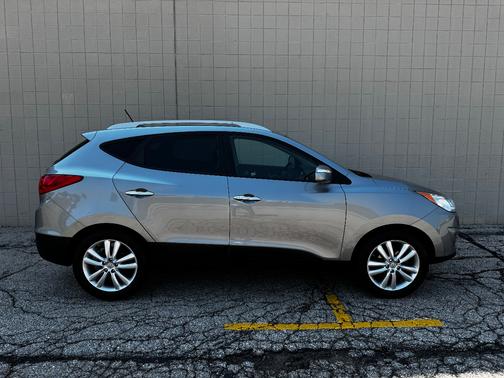 2011 Hyundai TUCSON Limited