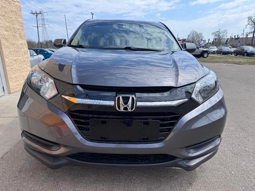 Grey 2016 Honda HR-V LX