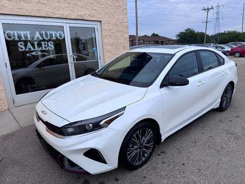 White 2024 Kia Forte GT-Line