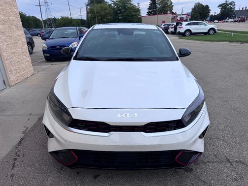 White 2024 Kia Forte GT-Line