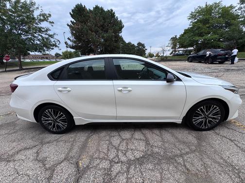 White 2024 Kia Forte GT-Line