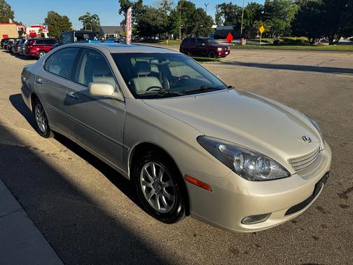 2004 Lexus ES 330 Base