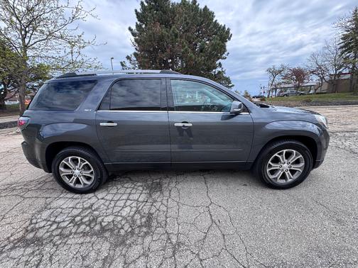 Grey 2014 GMC Acadia SLT-1