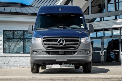 2025 Mercedes-Benz Sprinter 2500 High Roof