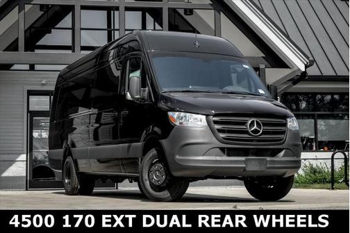 2024 Mercedes-Benz Sprinter 4500 Extended Cargo Van 170 in. WB