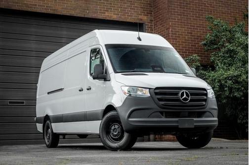 2025 Mercedes-Benz Sprinter 2500 High Roof