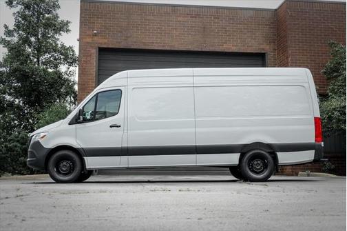 2025 Mercedes-Benz Sprinter 2500 High Roof