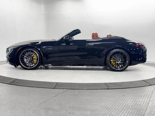 2022 Mercedes-Benz AMG SL 55 Base