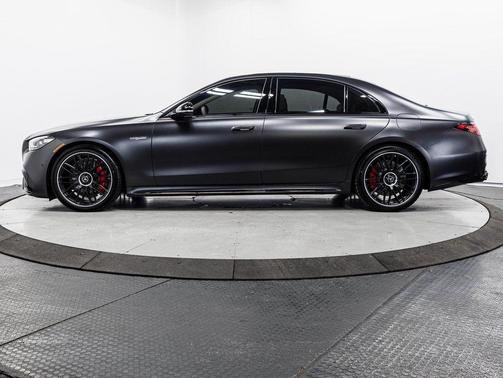 2025 Mercedes-Benz AMG S 63 E 4MATIC
