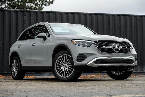 2026 Mercedes-Benz GLC 300 4MATIC