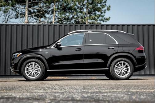 2025 Mercedes-Benz GLE 450e 4MATIC