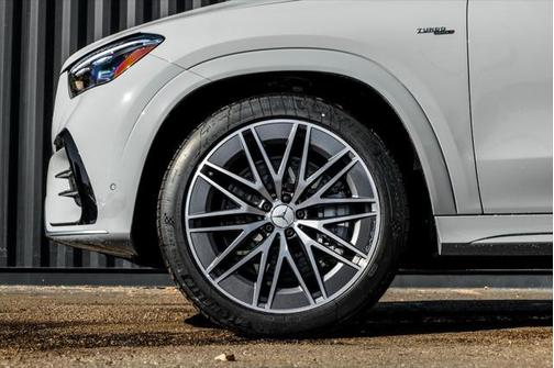 2025 Mercedes-Benz AMG GLE 53 4MATIC+