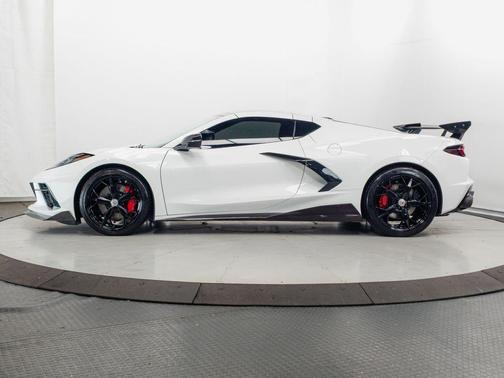 Arctic White 2020 Chevrolet Corvette Stingray w/3LT