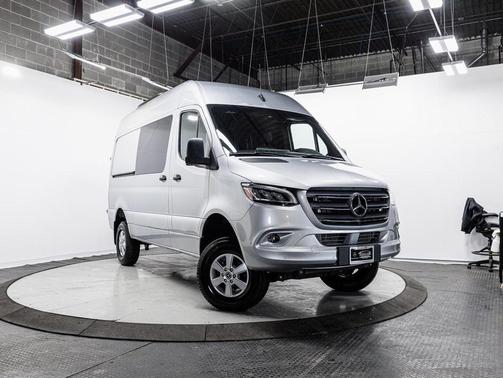 2024 Mercedes-Benz Sprinter 2500 4MATIC
